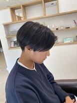 メンズトム(MEN's TOM)&nbsp;不動の人気☆センターパートスタイル