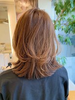 ヘアーアンドメイク ブリリアント(hair&make BRILLIANT)&nbsp;レイヤーロブ 30代ヘア 40代ヘア フローディアトリートメント