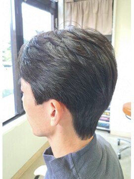 ヘアデザイニング ズーム 飯田橋店(hairdesigning Zoom) 30代40代50代:メンズ部分パーマ