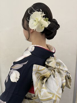 マカロンコワフュールドウシワカマル(macaron coiffure de ushiwakamaru) 成人アップ