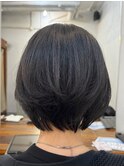 ショートボブ　透明感　地毛風カラー　小顔カット　ひし形ボブ