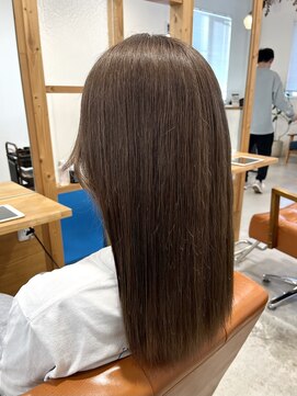 メルク(merc) ロング/ミルクティーベージュ/シアーカラー/姫カット/宇都宮