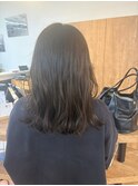 アッシュブラウン×柔らかミディ