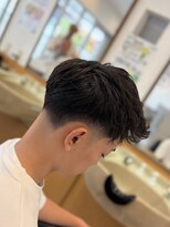 ヘアーメイク ヤマカワ(HAIR MAKE YAMAKAWA)&nbsp;アップバング×テーパーフェード