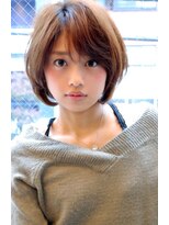 レウナ 外苑前(Reuna)&nbsp;ひし形フォルムの耳かけボブ【外苑前・青山・表参道】