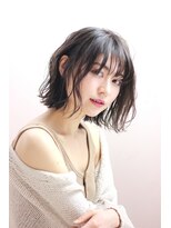 リタ(Lita)&nbsp;切りっぱなしルーズボブ　ミルクティーベージュ　イルミナカラー