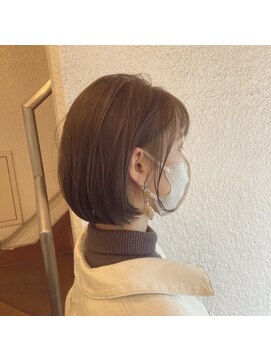 シトリ(ShitoRe) オリーブベージュ×ボブ