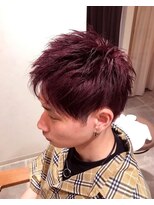 スピンヘアーフラッフィ 茨木(Spin hair fluffy)&nbsp;カシスレッドのツーブロックショート