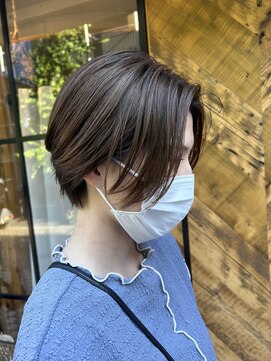 ジェミニ(gemini) くすみカラーショートスタイル