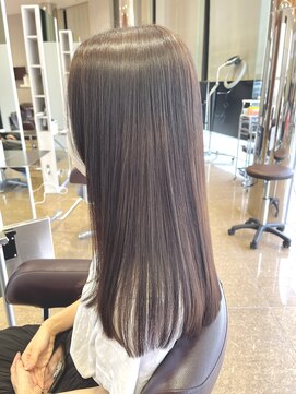 レッド(ReD) ロング　チョコレート　小顔　金沢美容室　野々市美容室