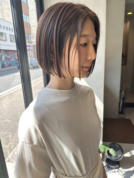 ヘアー アイス ルーチェ(HAIR ICI LUCE) 切りっぱなしボブ　スリークボブ　アッシュブラウン　西田