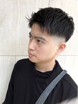 モア 下通店(MORE) ローフェード