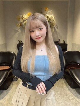 ロンド レア 天神大名店(Lond Le’a) 天神ダブルカラーケアブリーチハイトーンミルクティーベージュ