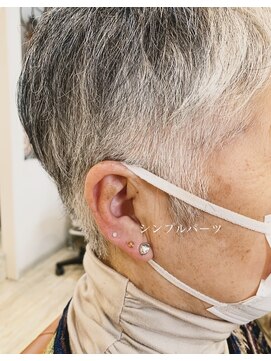 耳ツボジュエリー＋ベリーショート