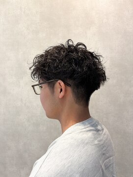 メンズツーブロックメンズパーマシャドウパーマ波巻き