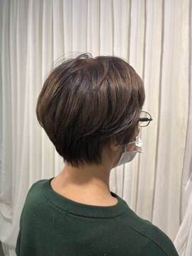 ミセスショートヘア