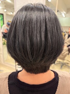 つるさら大人上品ショートボブ