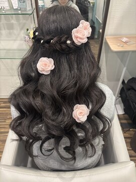 ヴィアス(Vias) ハーフアップ