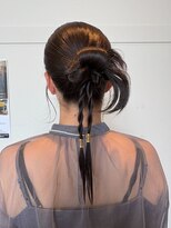 ビーワールド(B WORLD)&nbsp;カチモリスタイル/結婚式ヘアアレンジ韓国風