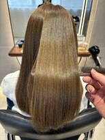 ムーク 海老名(MUUK)&nbsp;ハイトーン艶ロング