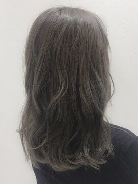 シアン 日暮里店(Cyan) 【cyan】グレーアッシュ