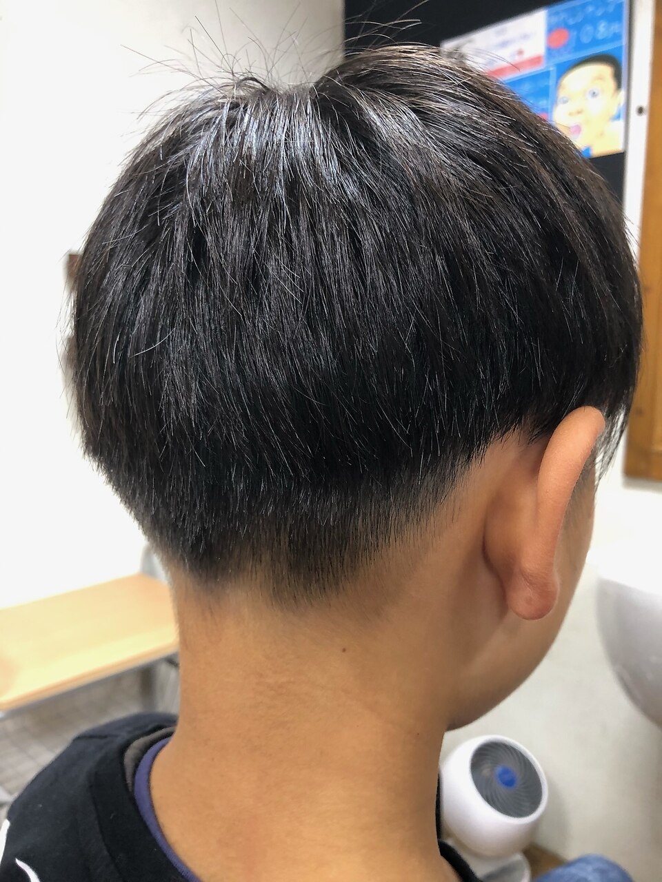 ツーブロック刈り上げ：L044093097｜カットサロン HnTのヘア