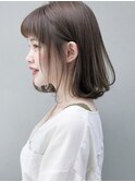 切りっぱなしボブ×グレージュカラー
