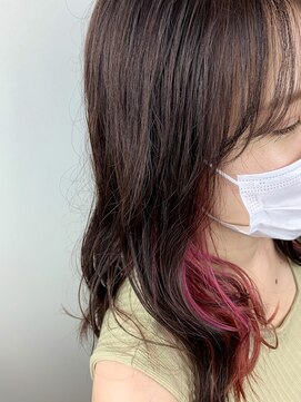 ヘアメイク Y-21 青葉台店 インナーカラー　×　ベリーピンク