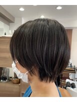 アリー(Ari-) 丸みショート