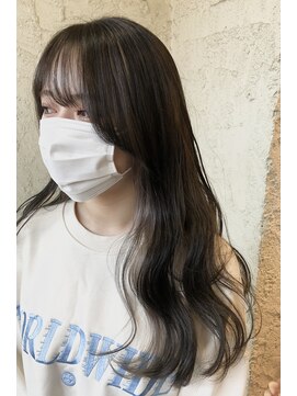 ペネロープ(Penelope) ［新宿］インナーカラー/イヤリングカラー/シルバーグレー