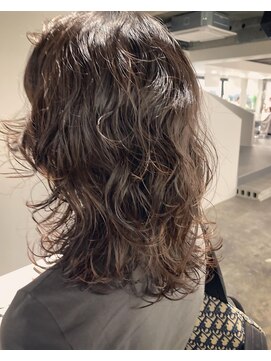 バロウ(BURROW) お客様スナップ　パーマスタイル