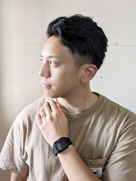 デュオ(DUO) ツーブロック、刈り上げ、アップバング