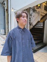 ファブティカ(fabtica)&nbsp;センターパート×ホワイトベージュ