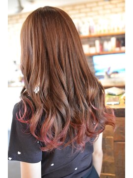 ポタム 東中野(potamu) ロングヘアのナチュラル裾カラー