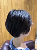 黒髪ショート