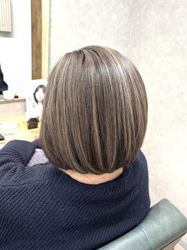 リベストバイジェービー 稲毛(li best. byjb) ダークアッシュ/大人ガーリー/似合わせカット[稲毛/白髪ぼかし]