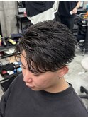 フェザーショートパーマ/メンズ/刈り上げ/眉毛/ツイスト