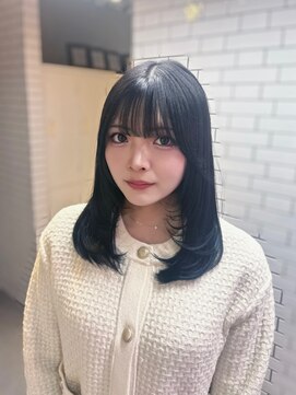 ジーナ 梅田(Zina) 【梅田】重く見えない透明感ブルーブラック×ワンカールレイヤー