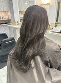 透け感グレージュ