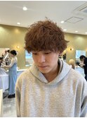 無造作くるくるパーマ