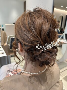 ビオラバイフーガ 綱島(Viola by FUGA) 結婚式お呼ばれシニヨンアレンジ＊10代20代30代