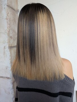 オートゥール(hair room Auteur) ふんわり質感透明感艶感髪質改善トリートメント