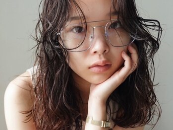 ディッセンバー 神宮前(December)の写真/【カット＋パーマ￥8,800~】ダメージを抑えたパーマからトレンドのパーマまで幅広く対応[ニュアンスパーマ]