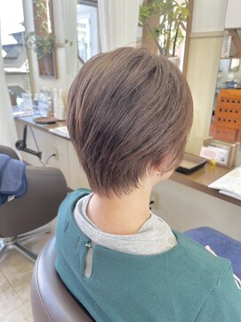 コア フィール ア デイ(COIFFURE A DAY) 《見附 今町》