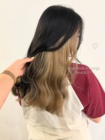 ヴィア 京都烏丸(Via)&nbsp;10代20代/ミルクティーカラー/インナーカラー/ブリーチ/髪質改善