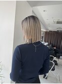 根元が伸びても気になりにくいシャドールーツ