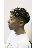 リヴ ヘアワークス(LiVE HAIR WORKS)&nbsp;カーリーパーマ
