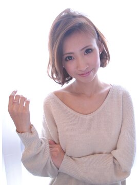 リッコ 横浜(ricco) ☆ricco小顔にみえるショートボブ