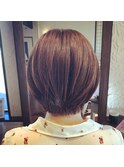 ナチュラルショートボブ