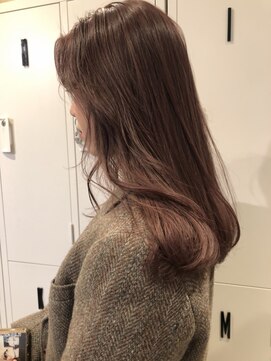 エイチ 梅田(H) ピンクベージュ髪質改善レイヤーカット透明感カラー小顔カット